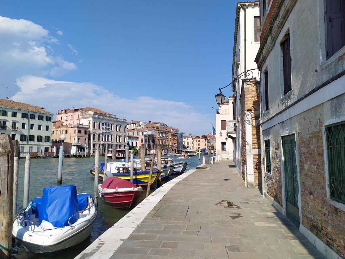 Zen Accommodation Grand Canal البندقية المظهر الخارجي الصورة